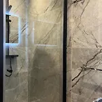 Luxury Vue A 300m Du Centre Terrasse,jardin,parking Prive * 维琪奥港